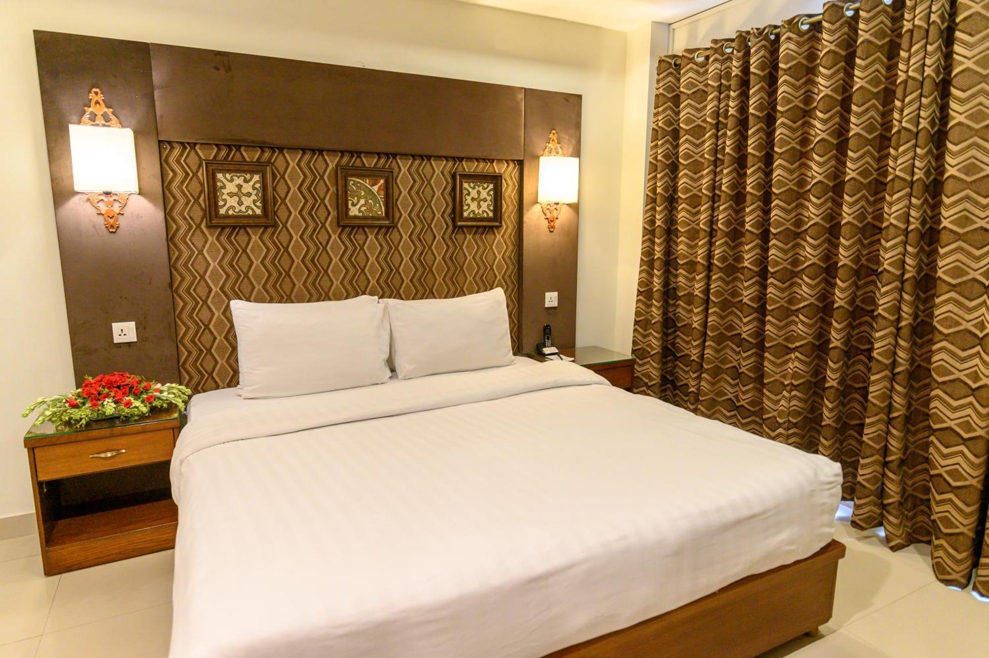 Hotel One Jinnah, Islamabad Exterior photo